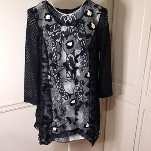 Funsport Black and Gray Lace Top